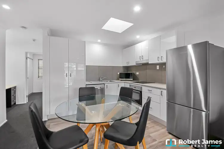 Fifth view of Homely unit listing, 521 & 522/3 Hilton Tce, Tewantin QLD 4565