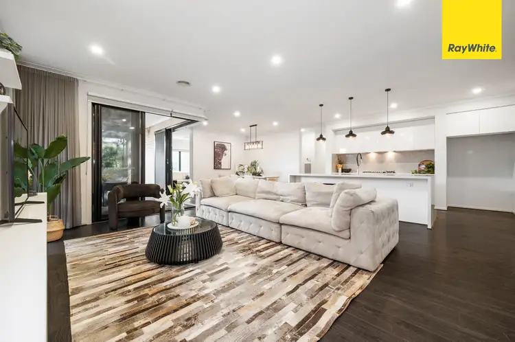 24 Fergus Street, Thornhill Park VIC 3335