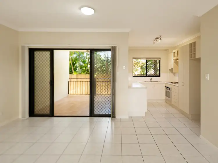Second view of Homely unit listing, 2/183 Martyn Street, Parramatta Park QLD 4870