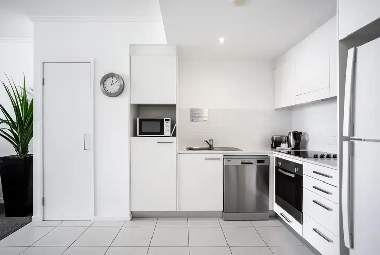 Fifth view of Homely unit listing, 192/25 Surf Parade, Broadbeach QLD 4218