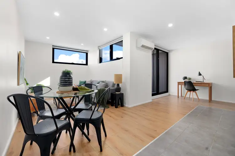 201/198B Dorset Road, Boronia VIC 3155