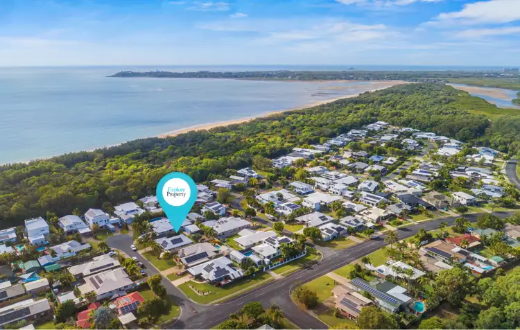 6 Seaside Place, Blacks Beach QLD 4740