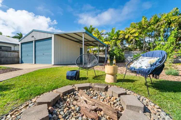 Second view of Homely house listing, 6 Seaside Place, Blacks Beach QLD 4740