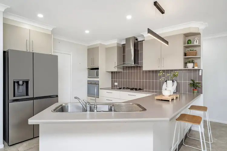 Sixth view of Homely house listing, 10 Shoalmarra Drive, Mount Low QLD 4818