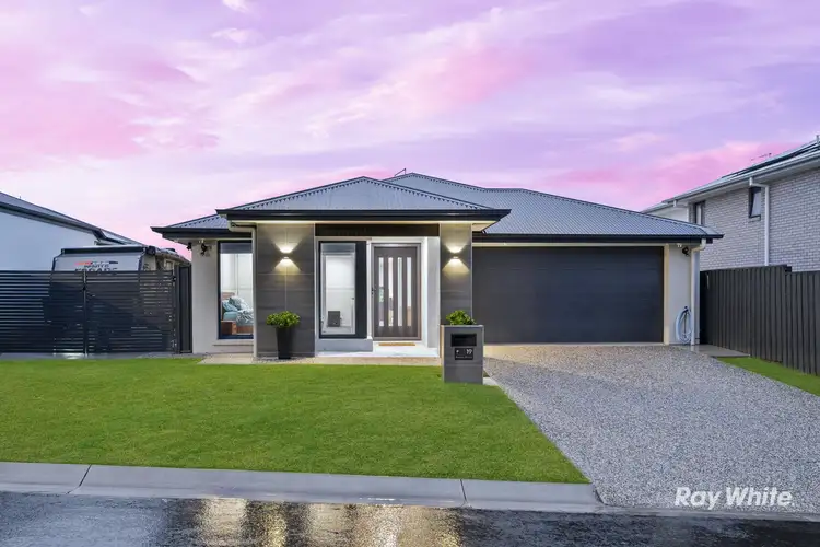 19 Kakadu Street, Greenbank QLD 4124