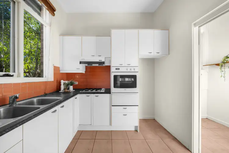Sixth view of Homely unit listing, 2/58-60 Swayfield Road, Mount Waverley VIC 3149