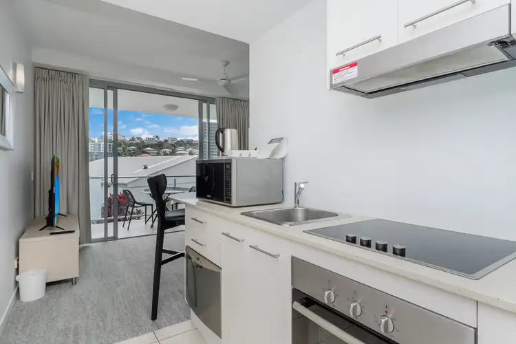 Fourth view of Homely apartment listing, 302/2 Dibbs Street, South Townsville QLD 4810