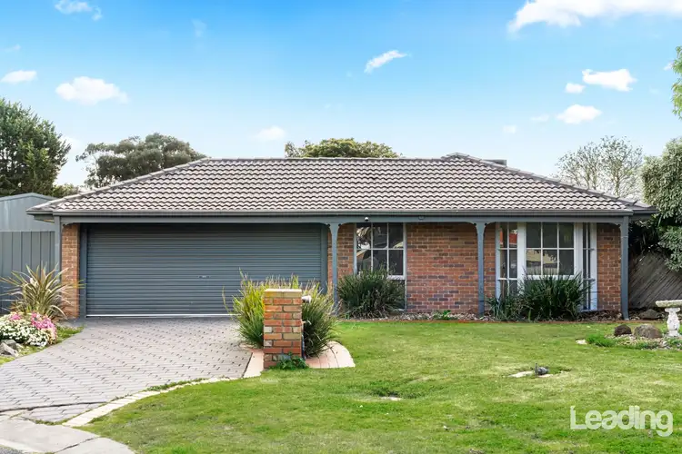 6 Ainsdale Court