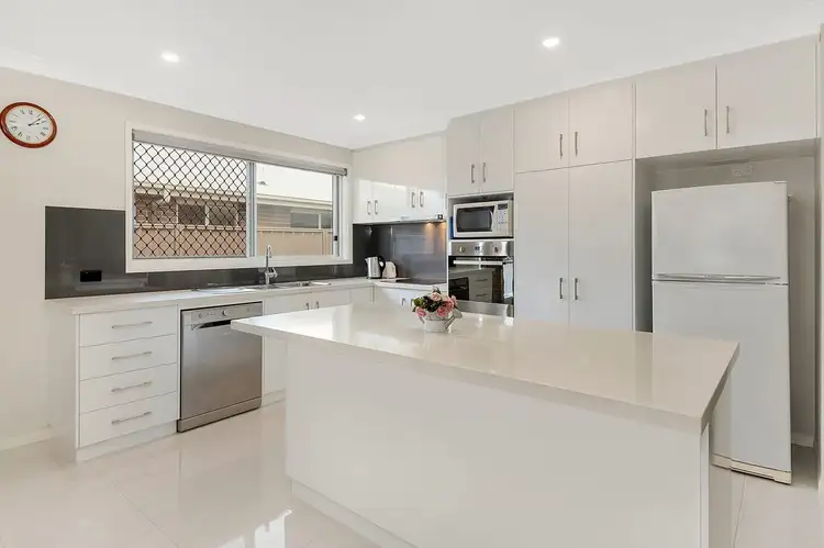 Third view of Homely house listing, 5 Chainey Court, Glenvale QLD 4350