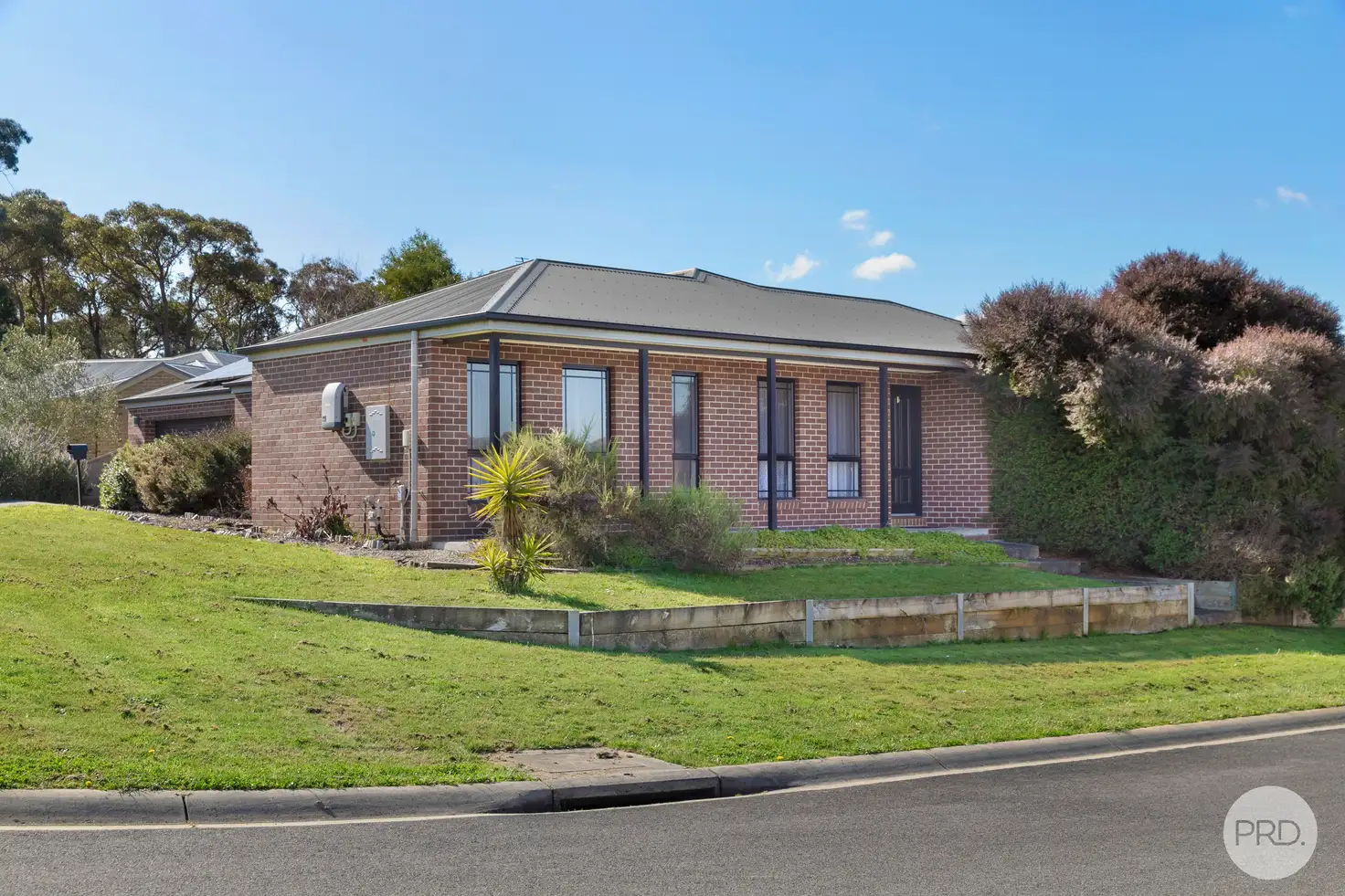 Main view of Homely house listing, 17 Muller Court, Mount Clear VIC 3350