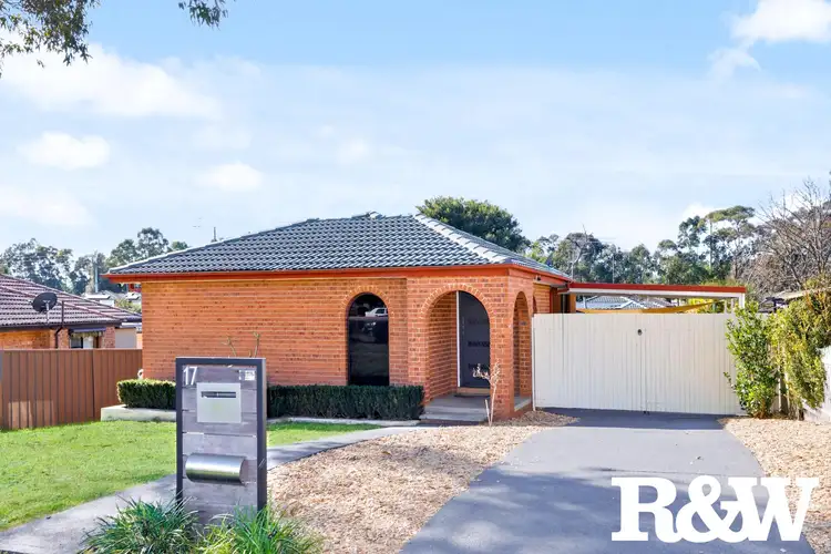 17 Pelsart Avenue, Penrith NSW 2750