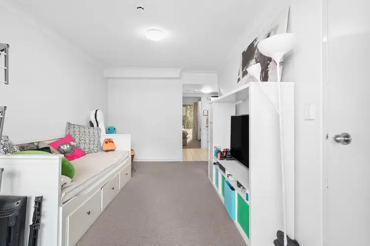 Second view of Homely unit listing, 24/23 Edmondstone Street, South Brisbane QLD 4101