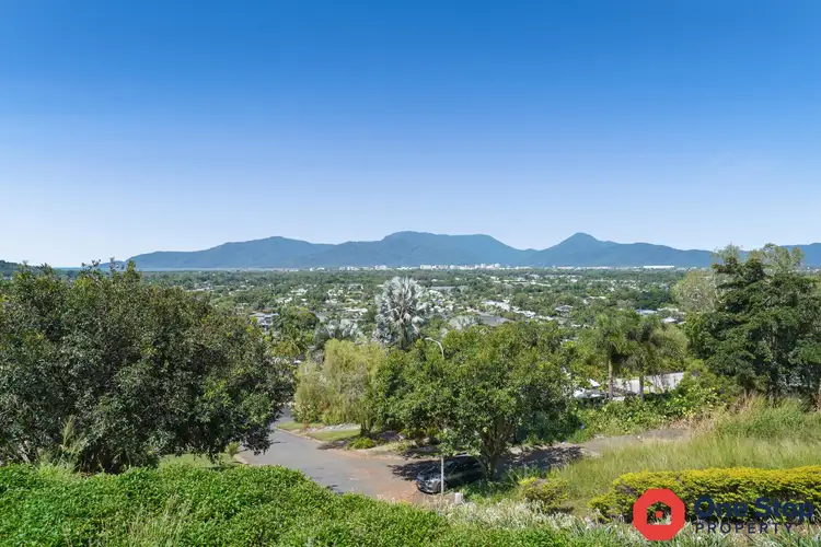 6A Knowles Street, Whitfield QLD 4870