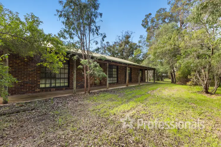 9 Australind Road, Leschenault WA 6233
