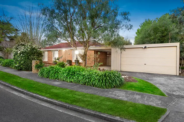 1 Hedline Place, Macleod VIC 3085