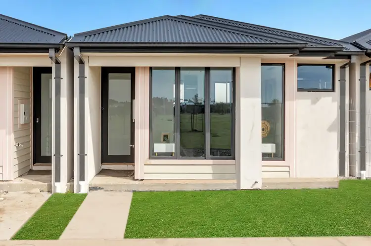 Fourth view of Homely house listing, 17 Duo Walk, Werribee VIC 3030