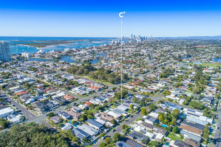 43 Annerley Avenue, Runaway Bay QLD 4216