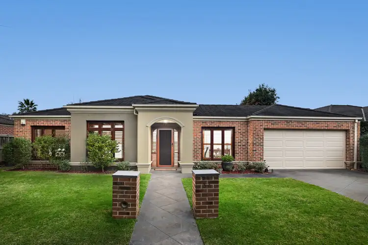 54 Hermitage Place, Rowville VIC 3178