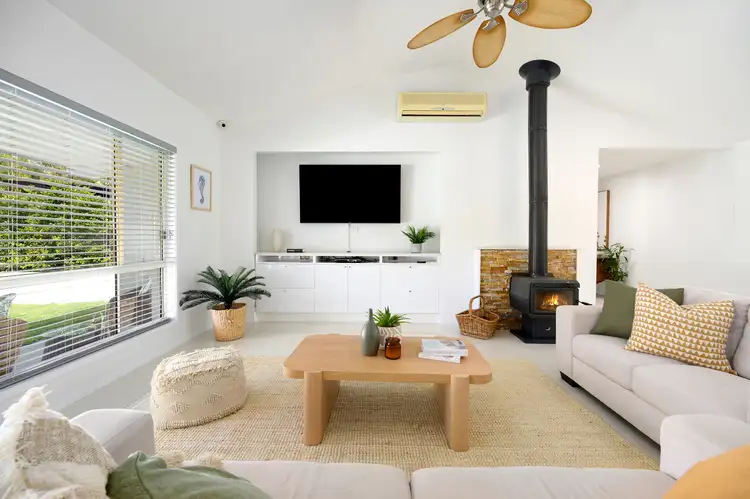 Sixth view of Homely house listing, 3 Oomool Court, Pimpama QLD 4209