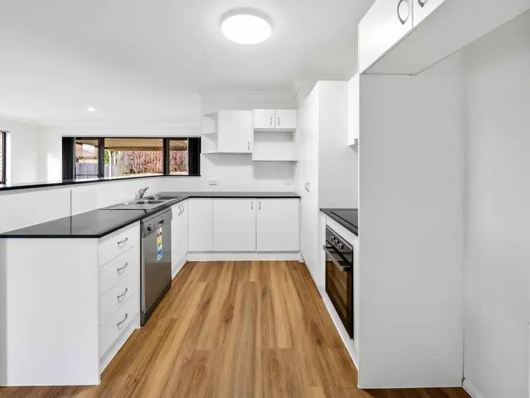 Sixth view of Homely house listing, 33 Dornoch Crescent, Raceview QLD 4305