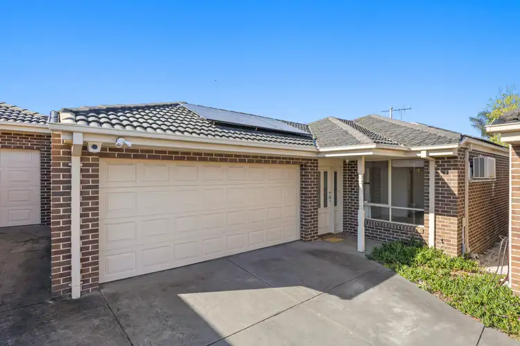 9 Ash Grove