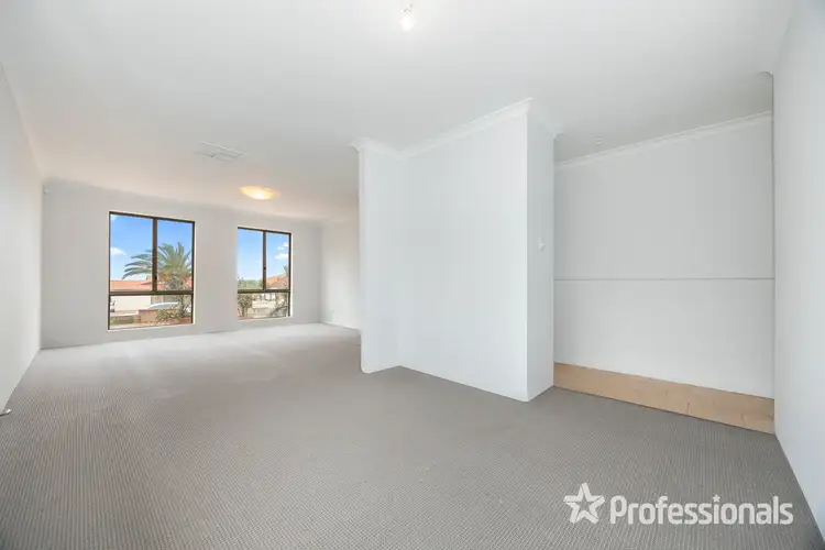Fifth view of Homely semi-detached listing, 69B The Avenue, Alexander Heights WA 6064