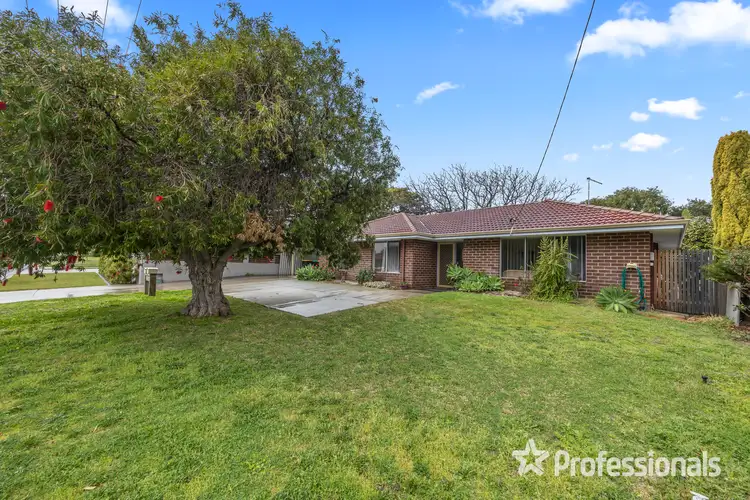 34 Redfin Crescent, Beldon WA 6027