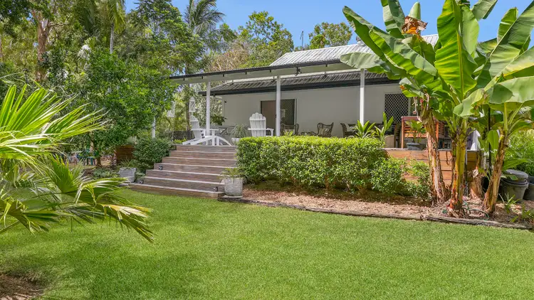2/32 Hope Street, Clifton Beach QLD 4879