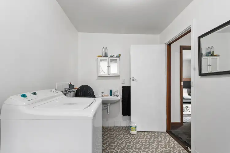 Sixth view of Homely unit listing, 1/6 Minora Place, Rivervale WA 6103