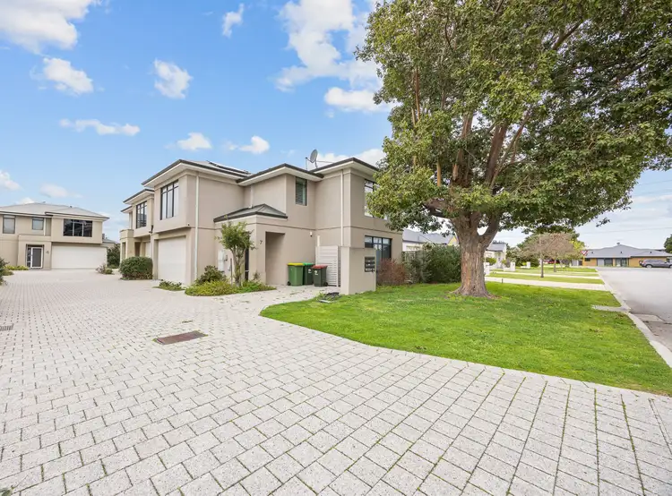 6/8 Raleigh Street, Belmont WA 6104