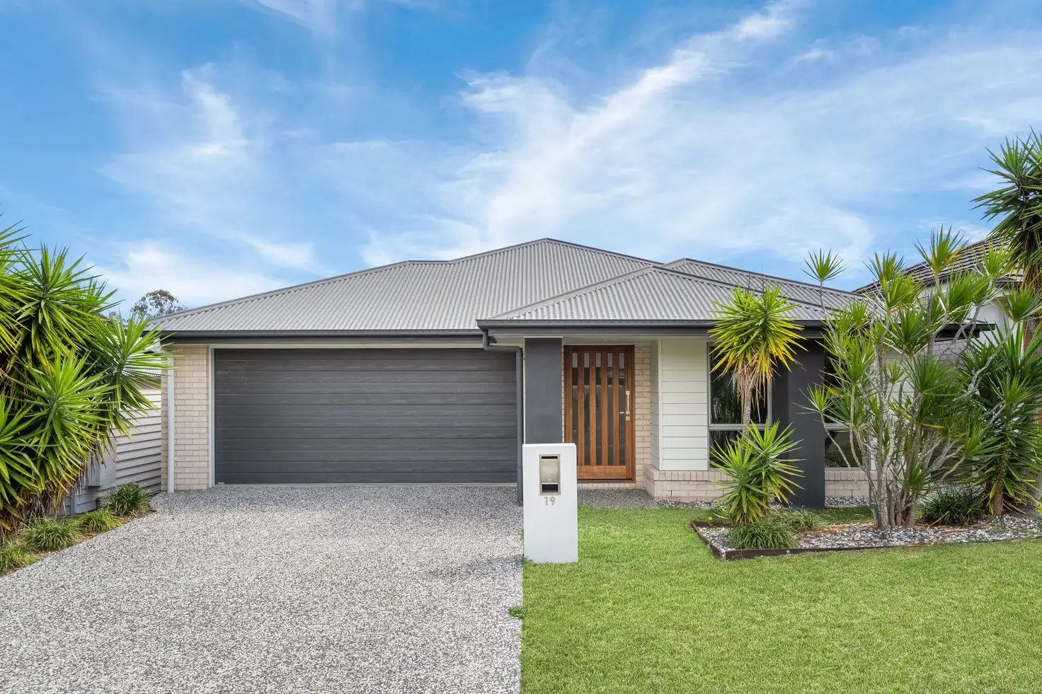 Main view of Homely house listing, 19 Barrington Circuit, Waterford QLD 4133