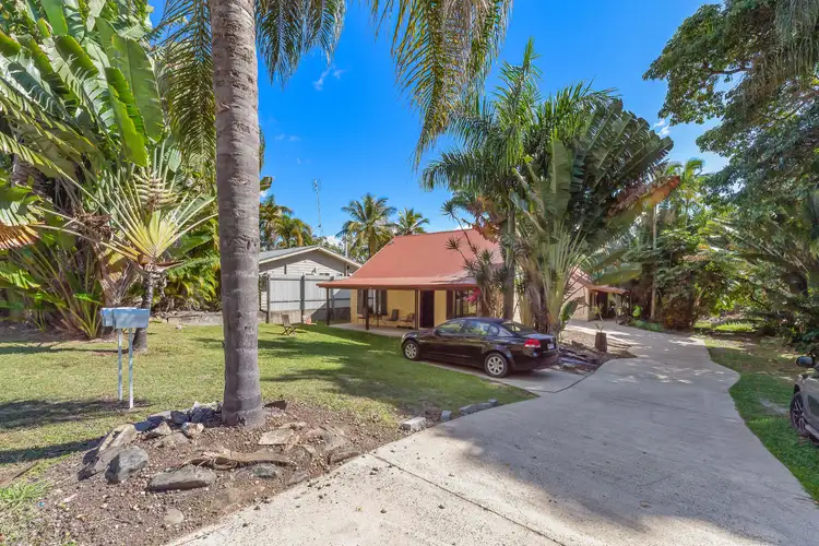 Main view of Homely house listing, 1&2/10 Iluka Street, Cannonvale QLD 4802
