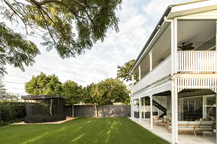 98 Hawdon Street, Wilston QLD 4051