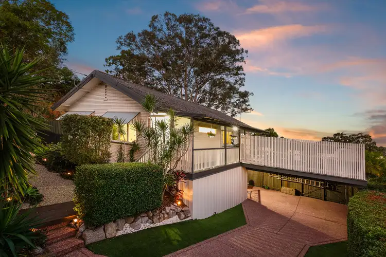 41 Plucks Road, Arana Hills QLD 4054