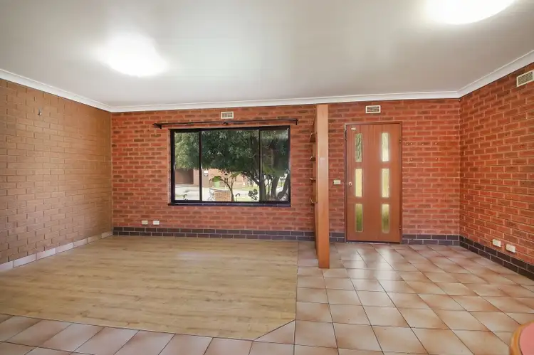 Fifth view of Homely apartment listing, 1/2 Mckibbin Court, Wodonga VIC 3690