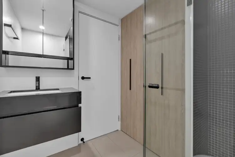Third view of Homely apartment listing, 1008/19 Deshon Street, Woolloongabba QLD 4102