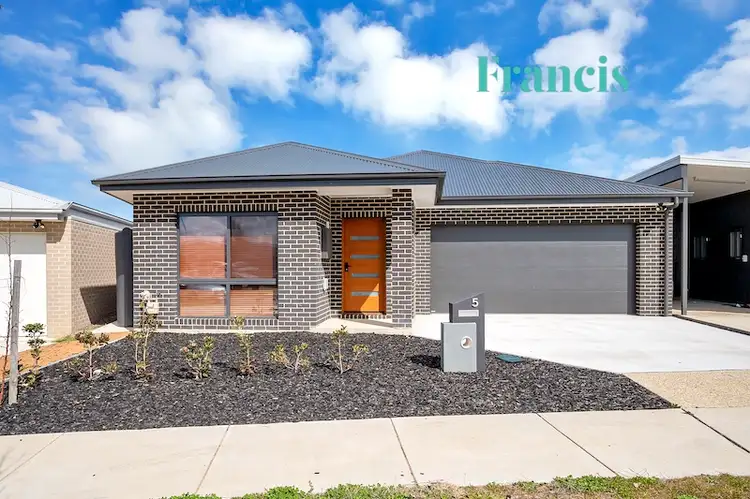 5 Vahland Street, Taylor ACT 2913