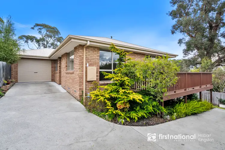 2/110 Crystal Downs Drive, Blackmans Bay TAS 7052