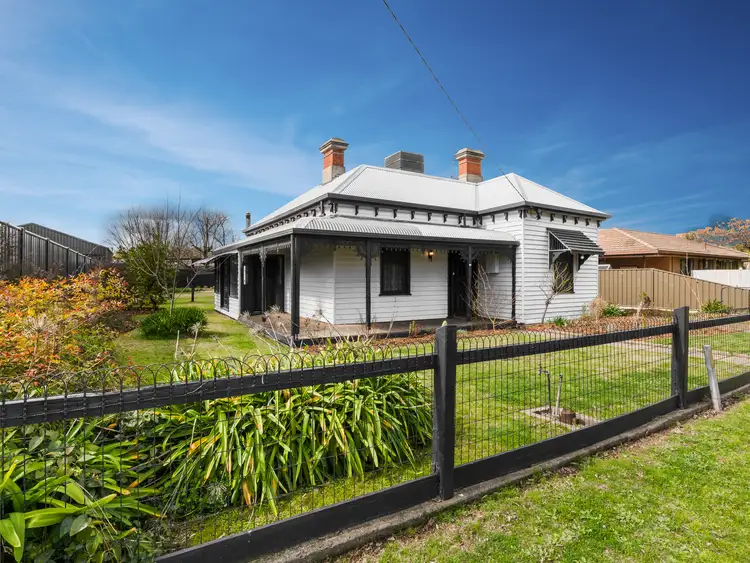 17 Smythe Street, Benalla VIC 3672