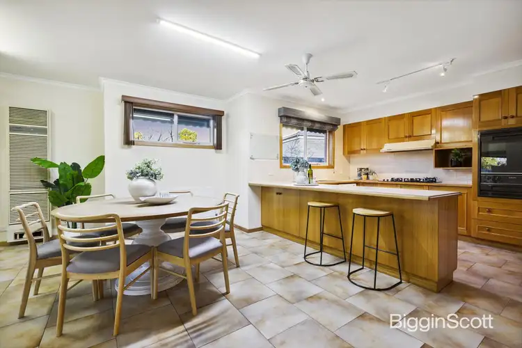 Third view of Homely house listing, 7 St Andrews Court, Mount Waverley VIC 3149