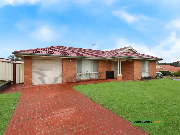 5 Mclaughlin Circuit, Bradbury NSW 2560