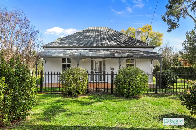 4 Martin Street, Tamworth NSW 2340