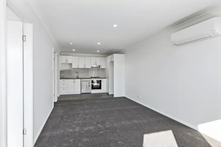 Second view of Homely house listing, 2/53 Evesham Circuit, Tamworth NSW 2340