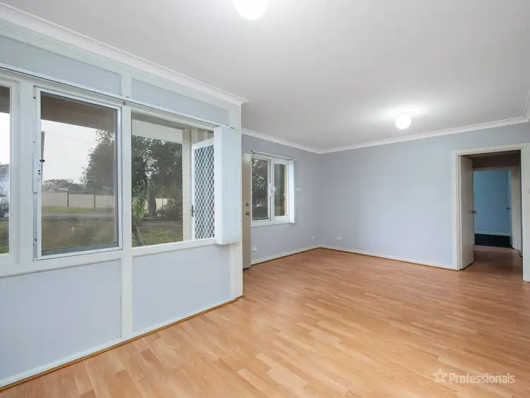 Fourth view of Homely house listing, 33 Rochford Way, Girrawheen WA 6064