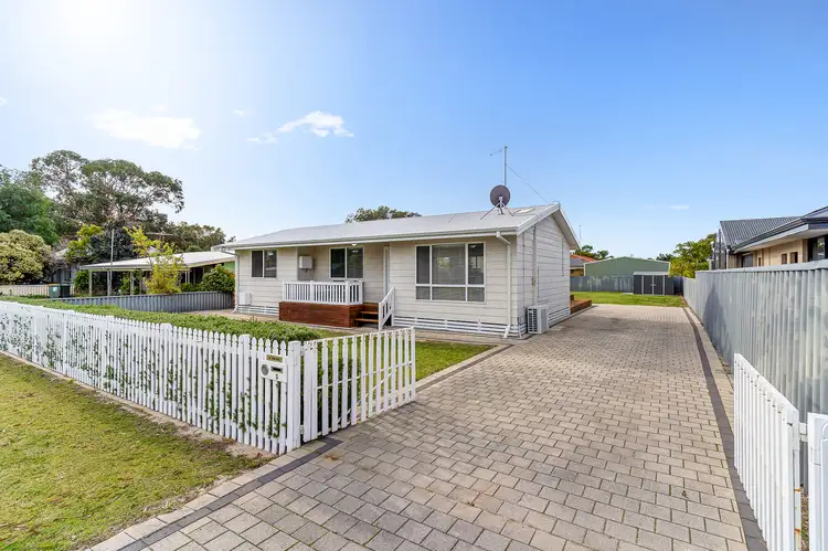 5 Irving Avenue, Falcon WA 6210