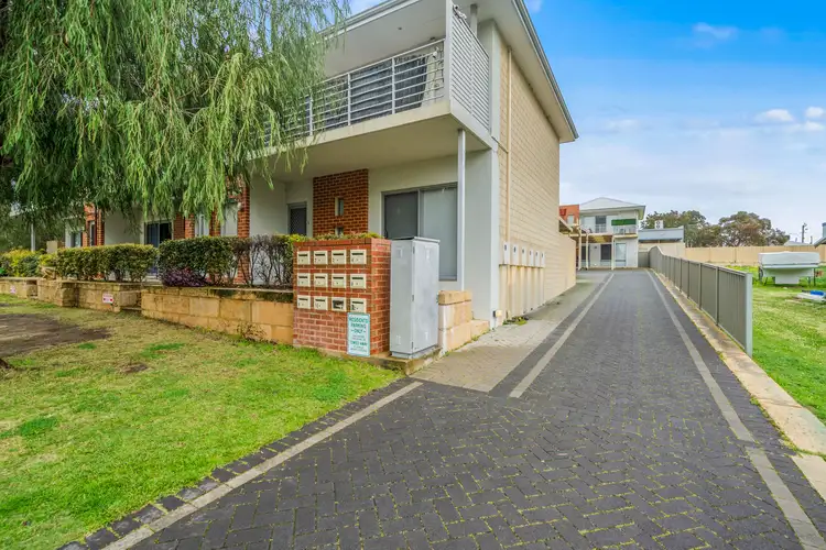 6/9 Lanyon Street, Mandurah WA 6210