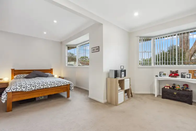 Fifth view of Homely villa listing, 1/5 Central Road, Beverly Hills NSW 2209