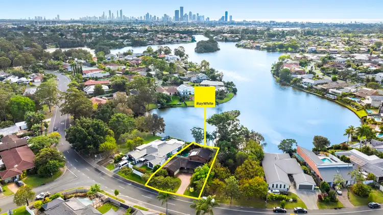 34 Manly Drive, Robina QLD 4226