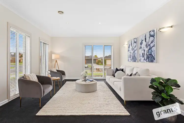 Fifth view of Homely house listing, 1 Kurnwill Place, Berwick VIC 3806