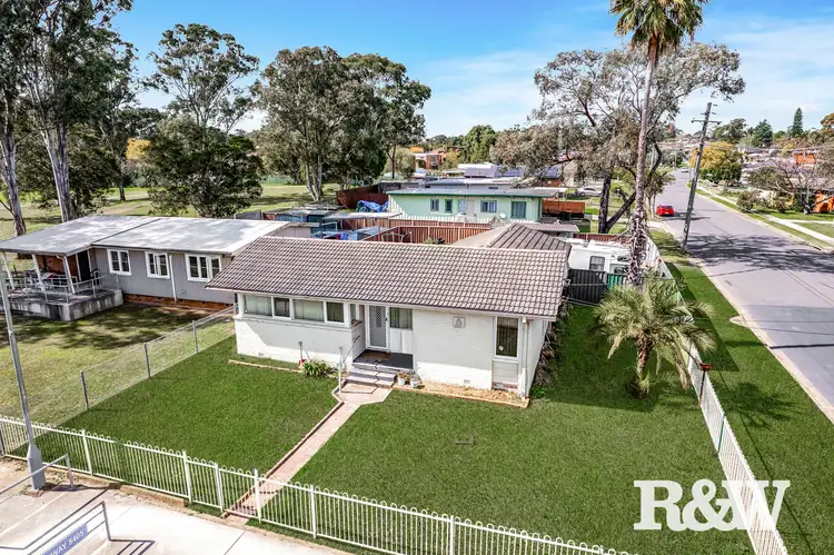 32 Manifold Road, Blackett NSW 2770